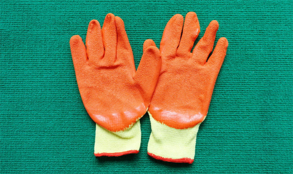 10 Gauge Latex Palm Coating Crinkle Finish Gloves 